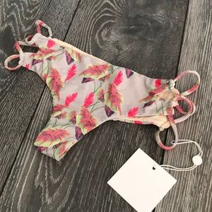 Acacia Kauai bottom👙 vintage Hawaii💘